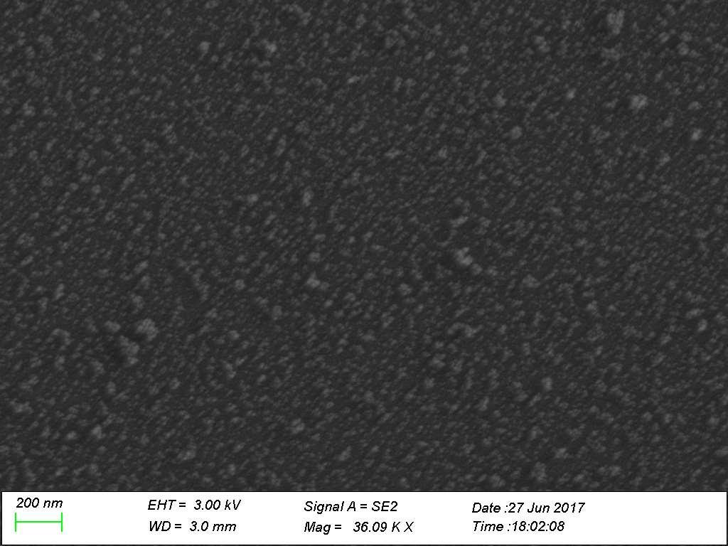 59 8.3 Sample 3 NDs in DMSO Next micrographs are from nanodiamonds in DMSO solution. The distribution is even better than in the DI water, and only few bigger (>100 nm) agglomerates can be seen.
