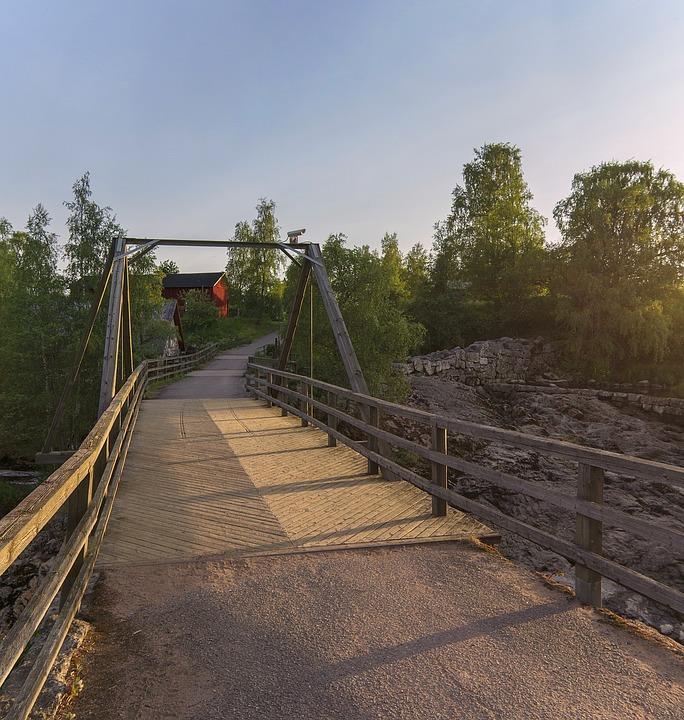 Elämyksiä maaseudulta hanke Hankkeen tavoitteena on Turun seudun matkailuyritysten välisen yhteistyöverkoston kehittäminen, yritysten matkailutuote-tarjonnan lisääminen ja yritysten osaamistason