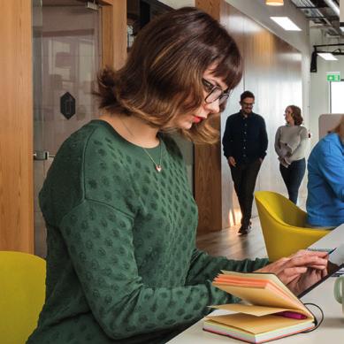 WORKPLACE HUB 23 VAPAUTTAA POTENTIAALISI Poistaa toistuvat IT-tehtävät
