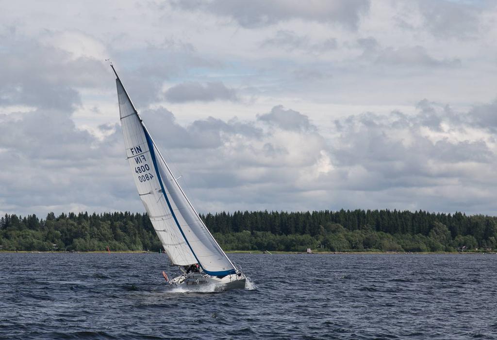 Seuran hallituksen muodostivat kommodori Mattiveikko Salo, varakommodori Vesa Vaihoja, sihteeri Ismo Väisänen, taloudenhoitaja Tuukka Lisko, junioripäällikkö Timo Kemppainen, laskuttaja ja