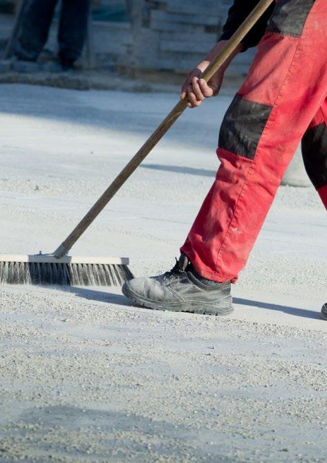 TYÖMAATILOJEN SIIVOUKSET SEKÄ KUNNOSSA-PITOKOHTEIDEN RAKENNUSSIIVOUS, OULU Hankinnan kohde: Teknisen liikelaitoksen työmaatilojen siivoukset sekä kunnossapitokohteiden rakennussiivous