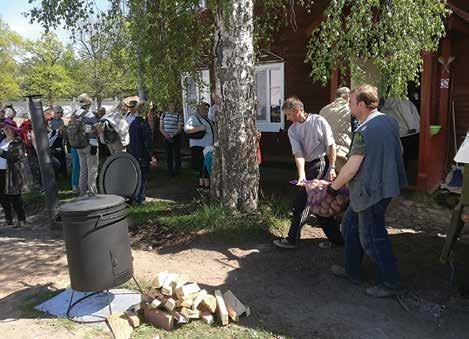 Jantusen sukuseura kävi kotiseutumatkalla Konevitsassakin Seija Halme Jantusen sukuseura järjesti tämän vuoden vuosikokouksen kolmipäiväisen sukumatkan yhteydessä toukokuun viimeisenä viikonloppuna
