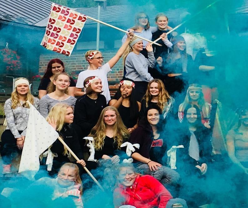 LEIRIRIPPIKOULU VUOKATIN TALVIRIPPIKOULU Pielisensuun seurakunnan kuudesta rippikoulusta viisi on leirimuotoisia.