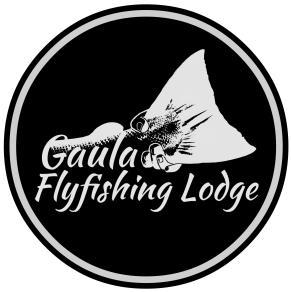 Vuosittaiset lohisaaliit Gaulalla ovat vaihdelleet välillä 3000-6000 lohta kaudessa. Gaula-joki on erittäin kaunis ja kirkasvetinen ja sopii hyvin perhokalastukseen. Gaula Flyfishing Lodge - Rotaatio.