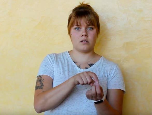 26 (58) Kuuron ihmisen äidinkielen ollessa viittomakieli, voi suomen kielen taito olla heikko (Lukkarinen 2001, 59-60).