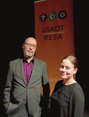 Yhteisymmärrysviikon elokuvaesitys veti lumisesta säästä huolimatta paikalle noin 40 katsojaa. Ida-elokuvan teemoista olivat keskustelemassa Tapani Kärkkäinen ja Petra Kuivala.