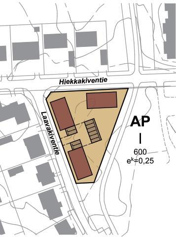 17 2. Hiekkakiventie Viitesuunnitelma Tiedot Käyttötarkoitus/talotyyppi: AP Alueen pinta-ala: 0,22 ha Aluetehokkuus: 0,25 Arvio rakennusoikeudesta: 600 k-m² Asukasmääräarvio: 15 Alueen yleiskuvaus -