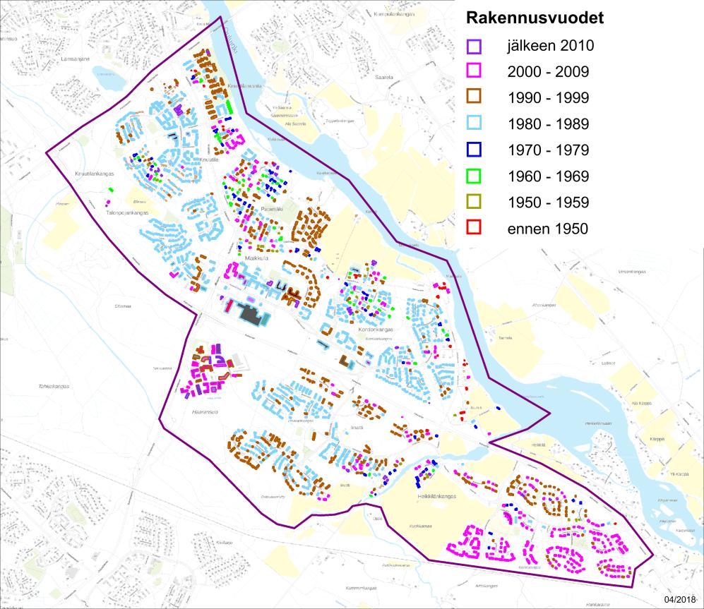 7 Liikenteeltään ulkosyöttöinen keskus on rakentunut Maikkulanraitin varrelle ja Maikkulanraitti yhdistyy koko asuntoalueen tavoittavaan ja rakenteen sisäiseen kevyen liikenteen verkostoon.