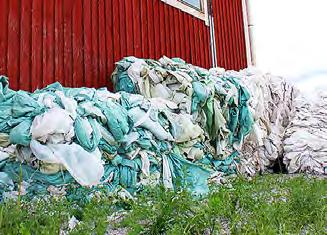 Maailmalla on käytössä petoaitojen lisäksi useita muitakin menetelmiä, joita voisi testata ja soveltaa Suomessa, kertoo Luonnonvarakeskuksen erikoistutkija Jani Pellikka.