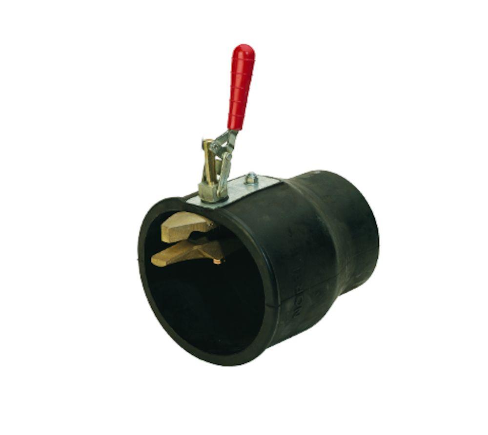 Rubber Ø (4") Manual Triangular. With metal hose. x 20322139 Exhaust Nozzle Rubber Manual With metal hose n.a. 160 20322140 oval, angled x 20805461 oval, angled x 20805561 round, with wireguard n.