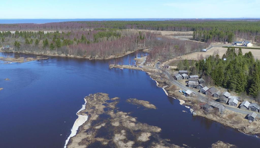 Kohde on lisäksi suojeltu rakennussuojelulailla. ELY-keskus on tehnyt suojelupäätöksen 8.12.1978. Pyhäjoen Kaukon, Jokipuojin ja Parhalahden vanhat kalarannat kertovat alueen kalastusperinteestä.