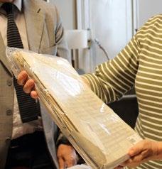 LAHJOITUKSET / TEEMA Kun Anu Karessuo täytti 50 vuotta, hän halusi järjestää kunnon juhlat. Lahjoja hän ei halunnut itselleen, vaan päätti ehdottaa vierailleen yhteistä lahjoituskohdetta.