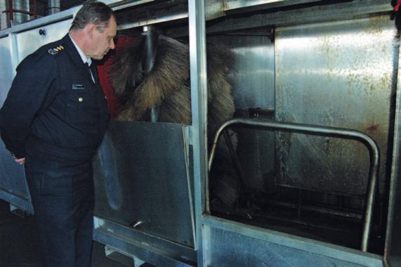 Paikan tulee olla sellainen, että sitä voidaan hyödyntää koko torjuntatyön keston ajan ja perustamiskustannusten tulee olla suhteessa saatavaan hyötyyn.