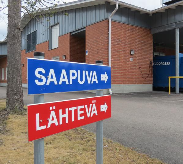 4.1. Saapuvan tavaran vastaanotto ja varastointi Pohjoisen olosuhteissa on tärkeää huomioida maantieteellinen sijainti ja sääolosuhteet suojaamalla tavaranvastaanottoterminaali katoksella ja