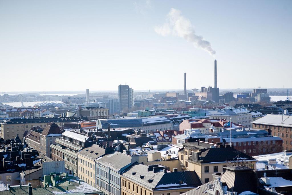 1 Abstract / Tiivistelmä City of Helsinki from above. Photo: HSY/Kai Widell.