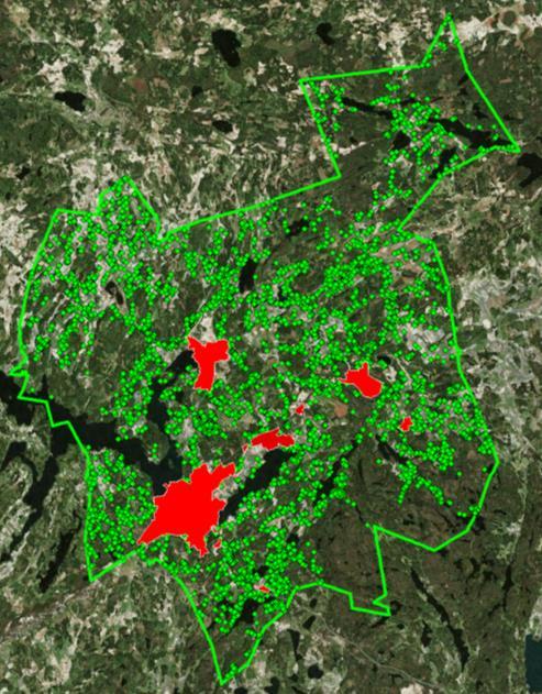 lisäksi kunnassa on laajoja maaseutualueita.