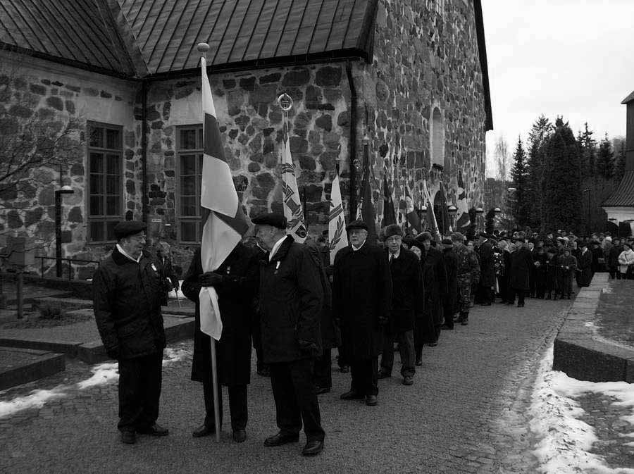 Tilaisuuden juontajana toimi Jaakko Salonoja ja puhujina olivat Ilkka Ignatius (40-vuotisjuhlatoimikunnan puheenjohtaja), Mikko Pesälä (europarlamentaarikko), eversti evp.