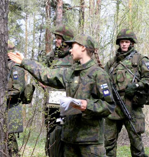 Tasavallan presidentti on Suomen puolustusvoimien ylipäällikkö.