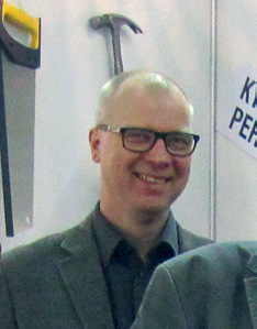 Puheenjohtajan tervehdys Yhdistyksen sääntömääräinen kevätkokous sujui Kuopion Klubilla hyvin. Kokouksen aluksi yhdistys kutsui Aira Pesosen uudeksi yhdistyksen kunniajäseneksi.