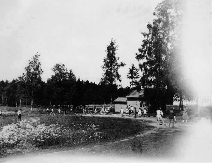 1934. Urheilukenttää alettiin