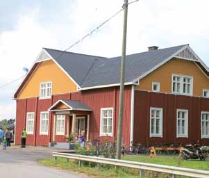 LAPUA Luhurikan kesäteatteri LAPUA Tiistenjoen Nuorisoseura, Paavolantie 59, Tiistenjoki, Lapua 10 Komiat Traktorit