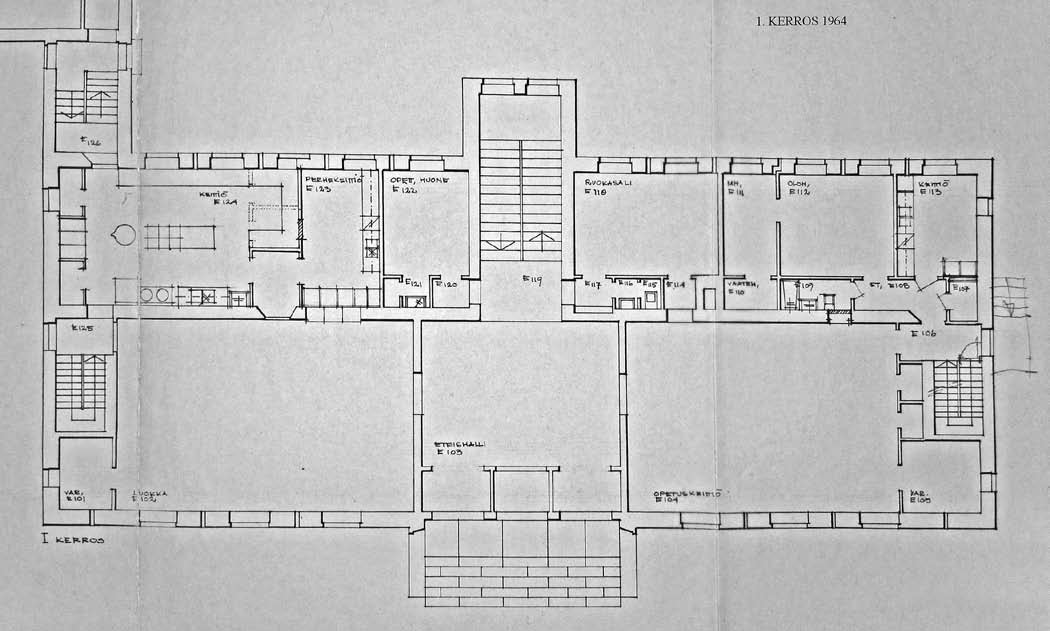 54 MUUTOKSET 1940-LUVULTA 2000-LUVULLE 55 Vanhan emäntäkoulurakennuksen muutospiirustukset vuodelta 1964, 1. kerros.