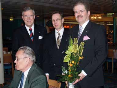 Vasemmalta Niina Aalto, Veli-Jukka Anttila, Irma Teirilä, Arto Rantala, Marja Hämäläinen, Pekka Suomalainen, Marja