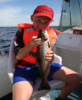 A lake for leisure fishing is a natural pond or a natural lake which stock of fish has been reinforced with intense planting of fish or with special fishing arrangements.