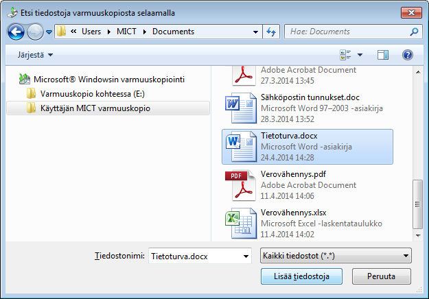 Käyttöjärjestelmä ja tiedonhallinta Windows 7 s. 45/47 Tiedostojen palauttaminen varmuuskopiosta 1. Valitse Ohjauspaneelista Varmuuskopioi ja palauta. 2.