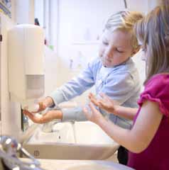 Puuhatehtäviä, joilla 4 7-vuotiaille lapsille voidaan jakaa leikkimielisesti käsihygieniatietoutta.