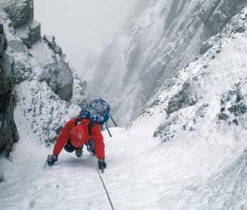 Reitti: Green Gully. Ben Nevis Vuorella. Hieno klassikko. Vaikeus III, 4. Pituus 180 m. Ensimmäinen nousu vuonna 1906 ilman jäärautoja!!! South Post V 4, Vuori: Creag Meagaidh.