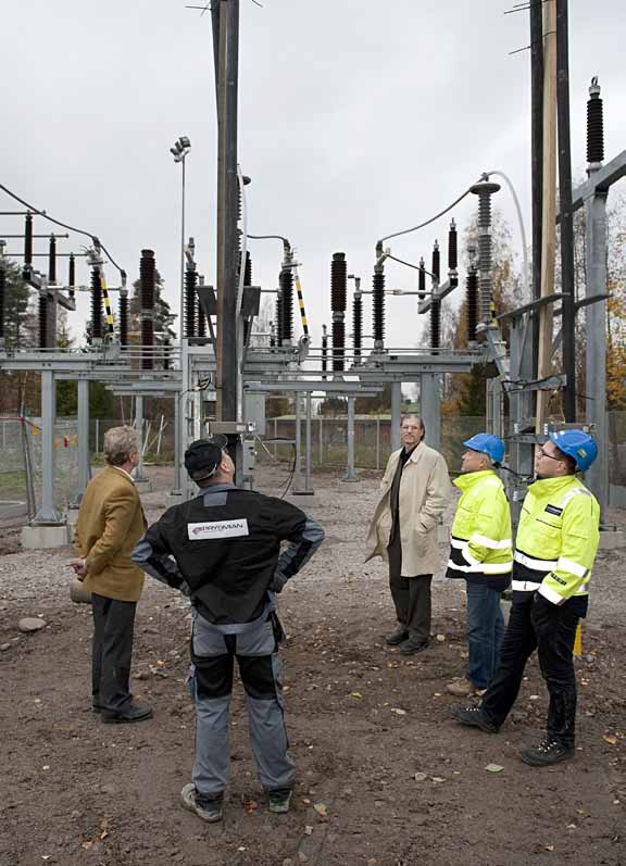 Nikkilän ja Kymijärven sähköasemien väliselle linjalle asennetaan lähes 50 kilometriä uutta maakaapelia.
