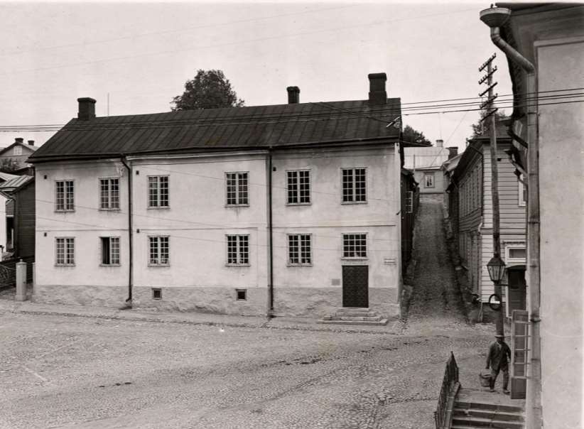 Maamarsalkka De Geer asui