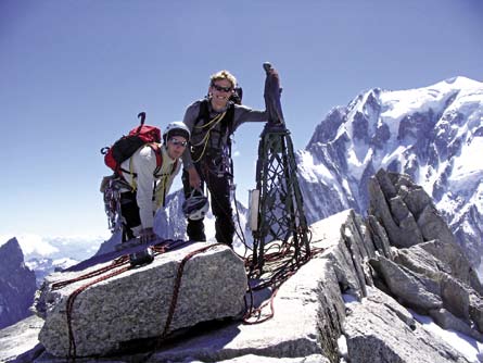 Aiguille du Midi: Frendo spur (D+, 1200m) Paras & karuin kiipeilykokemus: Matterhorn on painunut mieleen, kun se ei mennyt täysin putkeen.