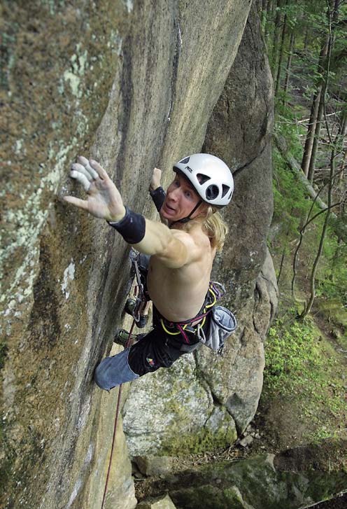 Reitti sijaitsee Joensuussa, Heinävaaran kalliolla (Vuorivaara). Reitin alku on sama kuin Rosinantessa 7c+, reitit erkanevat 4. pultin kohdalta.