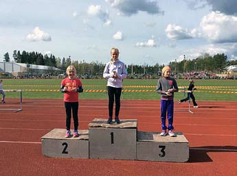 KeUla 1/2014 7 tyttöjen sarjassa kolmas. 5.luokan tytöissä oli yleisurheilua harrastava Pihla Peri toisena. Suunnistaja Tommi Hakuli oli yläluokkalaisten poikien sarjassa viides.