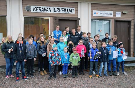 8 KeUla 1/2014 Yhteistyöllä työvoitto olosuhteista Hiihtokausi 2013 2014 lopetti viime vuosien hyvien lumitalvien jakson.