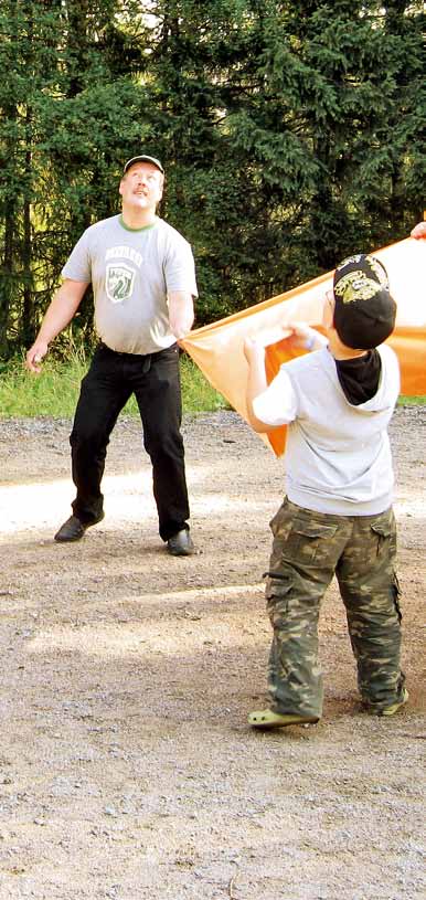 liikunta Kaikille avoimet lasten Sporttileirit kesällä 2010 1 Lapin Liikunnan Soveltava Sporttileiri Rovaniemellä Lapin Urheiluopistolla 7.-10.6.2010 www.lapinliikunta.