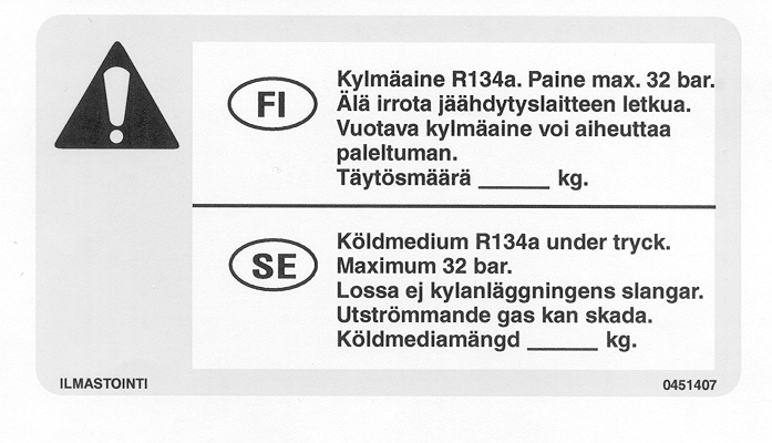 TEKNISET TIEDOT Runko-ohjattu harvesterin peruskone sisältäen: Eturungossa ohjaamo, vaihteisto, venttiilistö, kuormain Takarungossa moottori, pumput, säiliöt SR1046X Paino Paino ilman nosturia ja