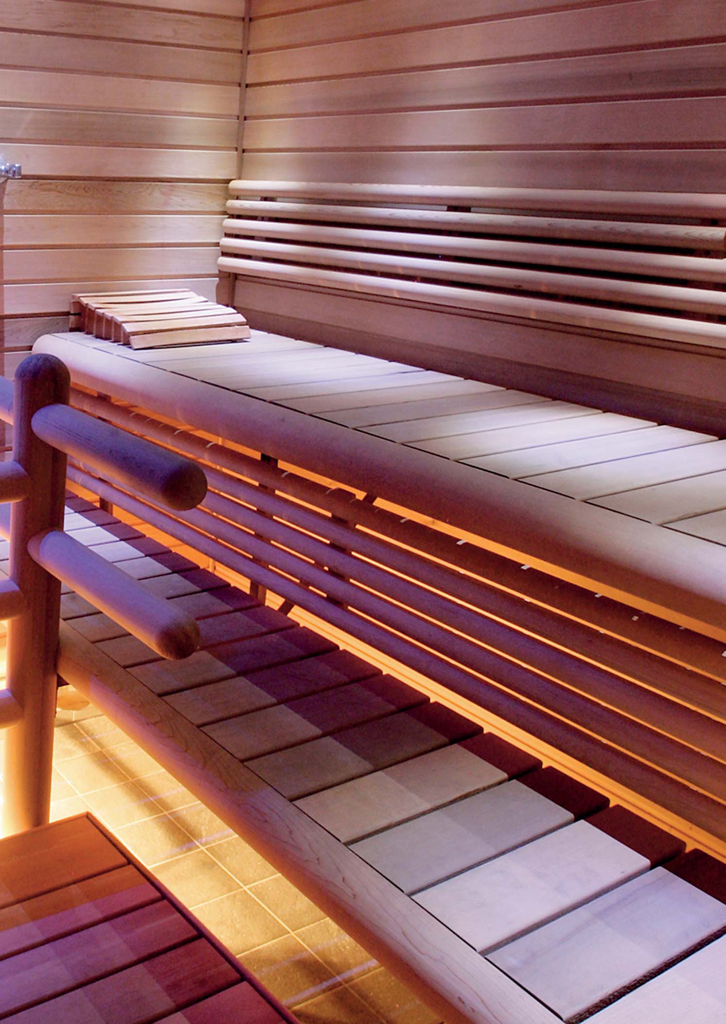 sähkökiukaat ammattikäyttöön Ammatti- ja edustuskäyttöön tarkoitettujen kiukaidemme lämmössä saunoo tyytyväisiä asiakkaita.