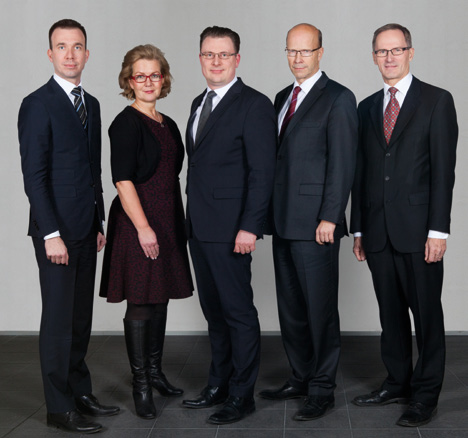 HALLINTO Innofactor Oyj:n hallitus Vasemmalta: Ilari Nurmi, Tiia Tuovinen, Sami Ensio (pj), J.T. Bergqvist ja Jukka Mäkinen Sami Ensio, s. 1971 DI.
