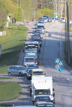 Kauneusnurkka Kauneudenhoitoa ammattitaidolla Olen perustanut kotini yhteyteen kauneushoitolan.