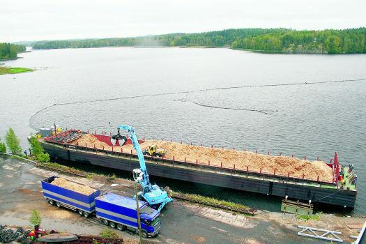 Terminaaliverkostossa osapuolina voivat olla metsäyhtiöt ja muut metsäenergian raaka-aineiden toimittajat, kuljetusyrittäjät, haketus- ja murskausurakoitsijat sekä lämpö- ja voimalaitokset.