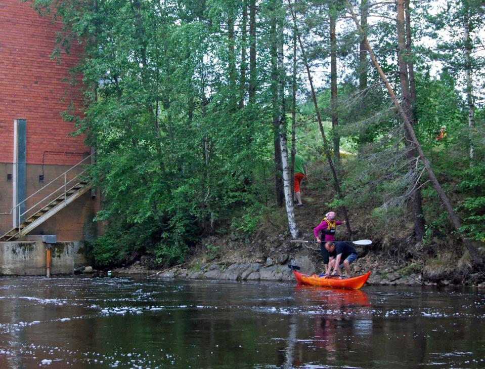 Ely-keskus perusti Tervareitti-projektin toivomuksesta syksyllä 2014 Kuninkaanjoelle automaattisen mittauspisteen, jonka ansiosta melonnalle sopivaa veden korkeutta ja virtaamaa voidaan tarkkailla