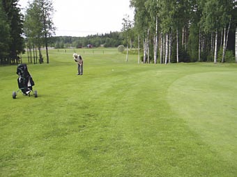 Kesäkuussa järjestettiin järjestyksessään ensimmäinen Luottomiehet Kreditmännen ry:n golftapahtuma.