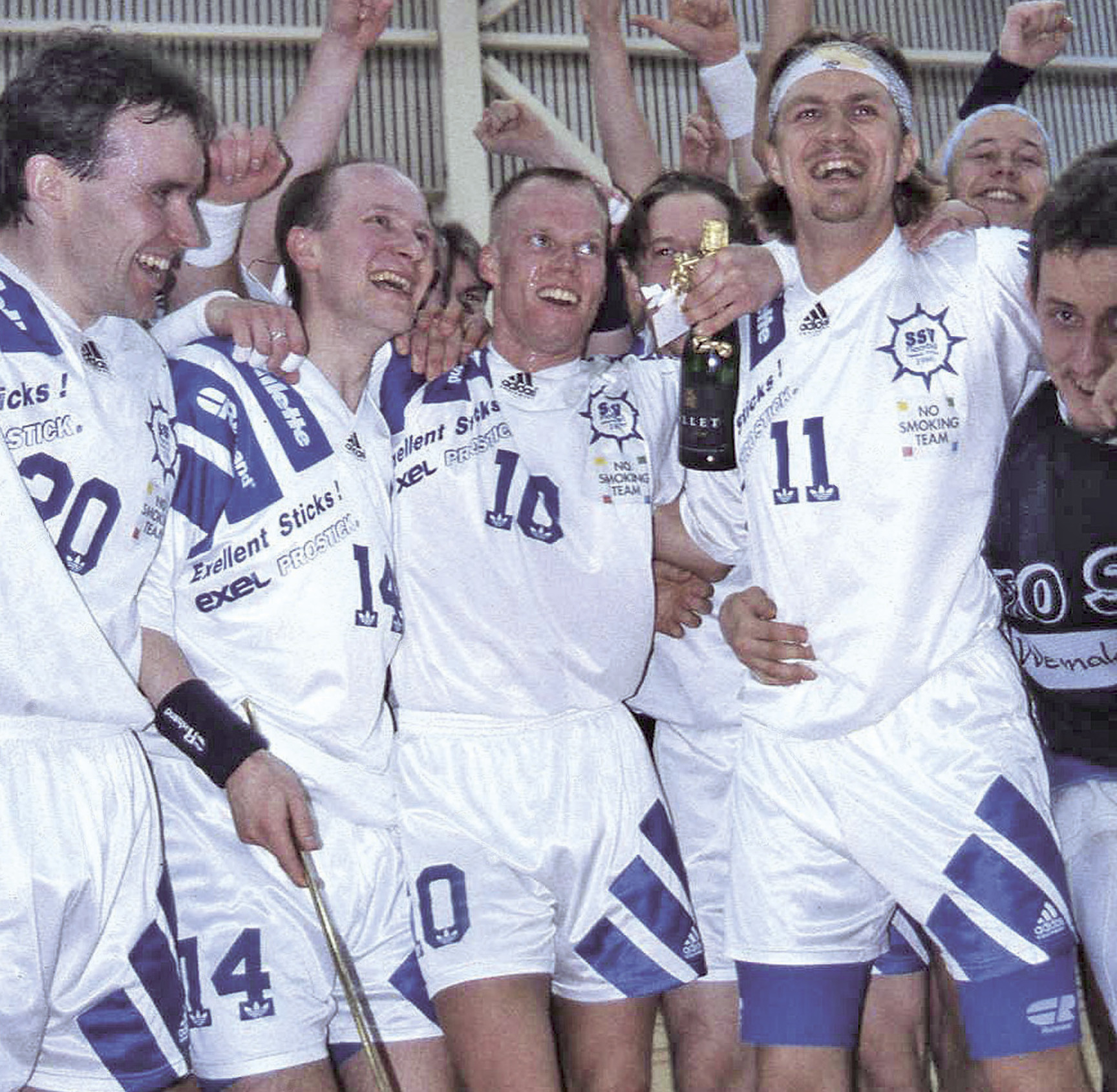 SSV voitti Suomen Mestaruuden kaksi kertaa peräkkäin kausilla 94-95 ja 95-96. Happeen helposti jatkosta. Välierissä SSV:n kovuuden sai kokea rakas vihollinen Vuosaaren Viikingit.