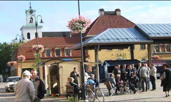 Kaupunki on osoittanut Vanhan Rauman välittömään läheisyyteen rakennusoikeuden keskisuurelle kauppakeskukselle.