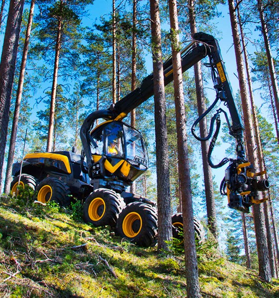 Keitele Forest Oy:n asiakaslehti Nro 1/2014 Ponssen koneet toimivat tehokkaasti ja ekologisesti SIVUT 12 15