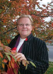 , arkeologi Christian Carpelan, rovasti, kirjailija Heikki Tervonen, Mikkelin emerituspiispa Voitto Huotari, evl Ilmari Hakala ja Leena Hakala.