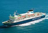 RISTEILYT 15 Uusi m/s Kristina Katarina Antoisan talvilomaristeilyn uudella laivalla, m/s Kristina Katarinalla kruunaavat monipuoliset palvelut.
